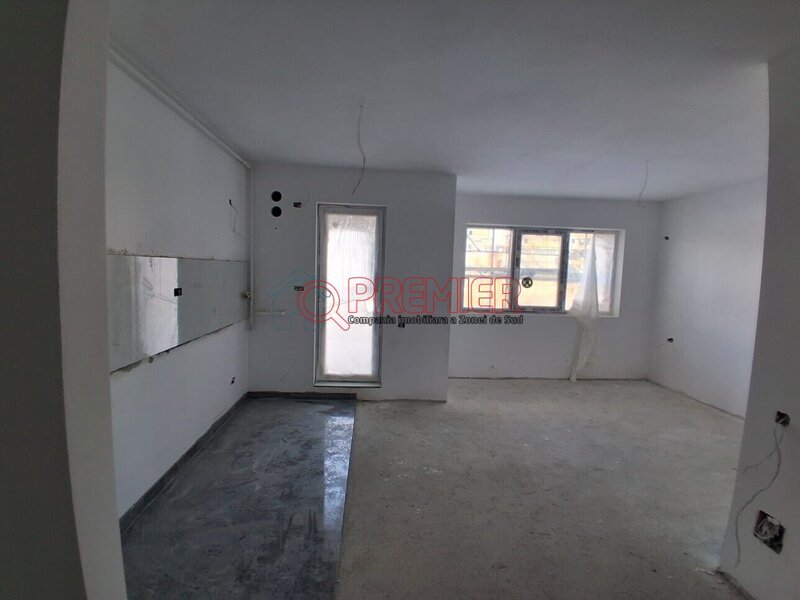 Grand Arena Mall - POZE REALE - Garsoniera  - PROMO